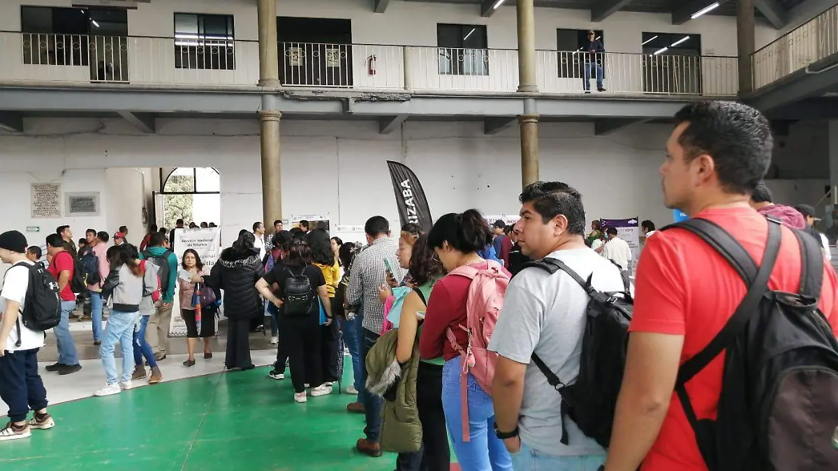 feria del empleo (2)